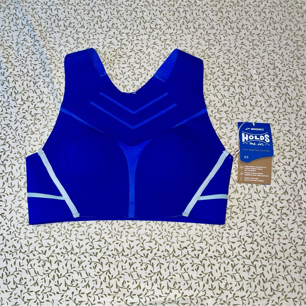 Womens sports bra size XS BROOKS Dare High Neck condition Brand new